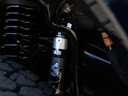 New 2025 Ford F250 Lariat w/ FX4 Off-Road Package image 32