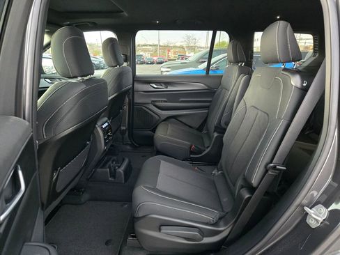 New 2026 Jeep Grand Cherokee L Laredo AWD/4WD image 25