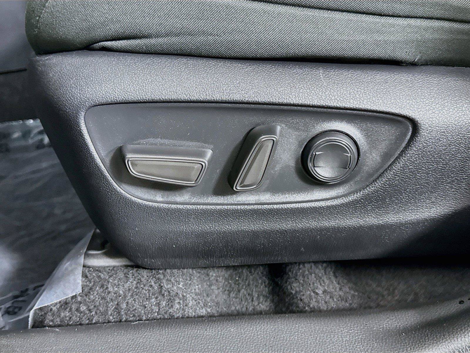 Certified 2025 Toyota RAV4 XLE AWD/4WD image 26