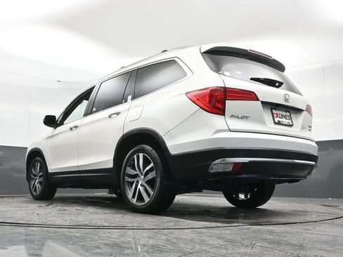 Used 2016 Honda Pilot Touring image 52