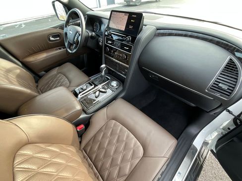 Used 2024 Nissan Armada Platinum w/ Captain's Chairs Package image 24