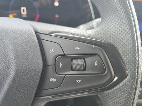 Used 2025 Chevrolet TrailBlazer LT AWD/4WD image 26