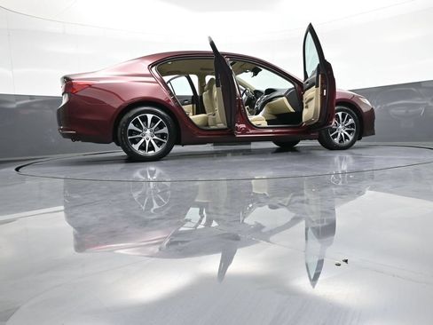 Used 2015 Acura TLX w/ Technology Package FWD image 47
