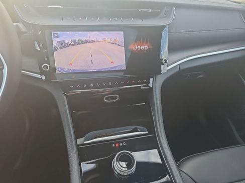 New 2026 Jeep Grand Cherokee Limited image 23