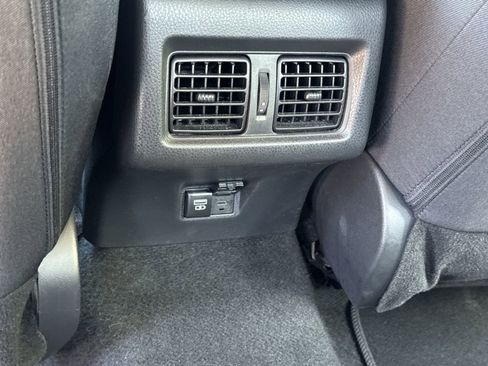 Used 2025 Toyota Camry LE FWD image 11