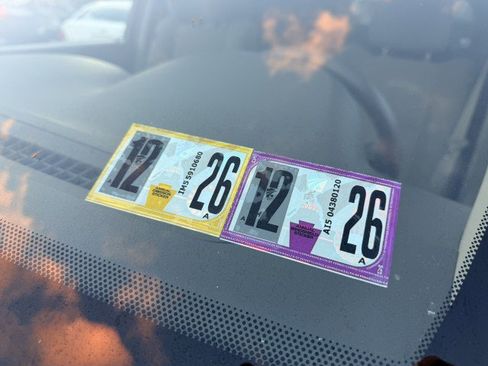 Used 2018 Land Rover Discovery Sport HSE Luxury image 31