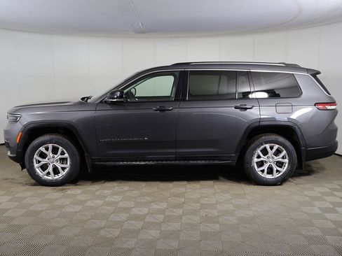 Used 2021 Jeep Grand Cherokee L Limited w/ MOPAR Finishing Package image 17