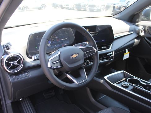 New 2027 Chevrolet Equinox LT AWD/4WD image 10