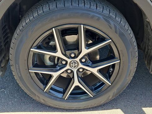 Used 2016 Toyota RAV4 SE w/ Advanced Technology Package FWD image 28