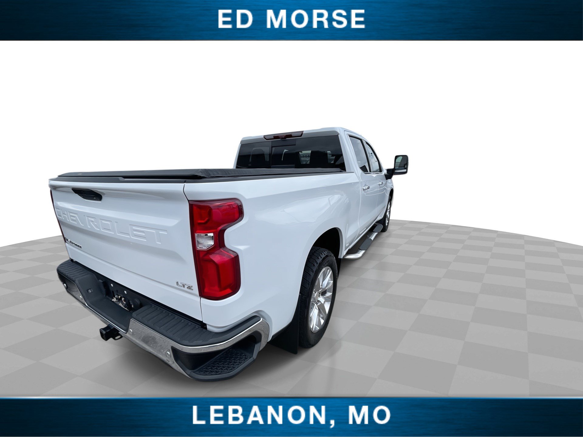 Used 2022 Chevrolet Silverado 1500 LTZ w/ Technology Package AWD/4WD image 8