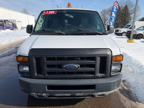 Used 2011 Ford E-250 and Econoline 250 w/ PWR Group image 4