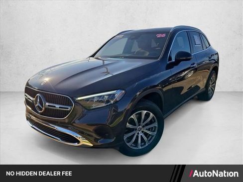 Certified 2026 Mercedes-Benz GLC 300 image 1