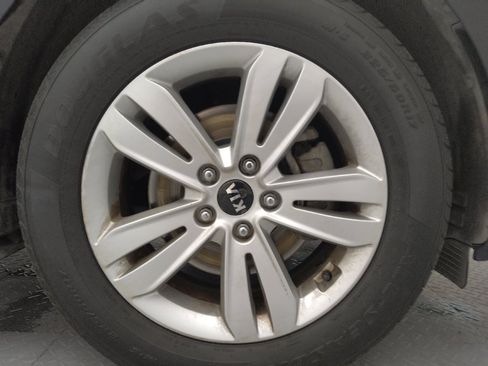 Used 2017 Kia Sportage LX FWD image 31