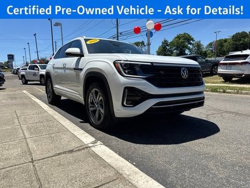 Certified 2024 Volkswagen Atlas Cross Sport SEL R-Line AWD/4WD image 6