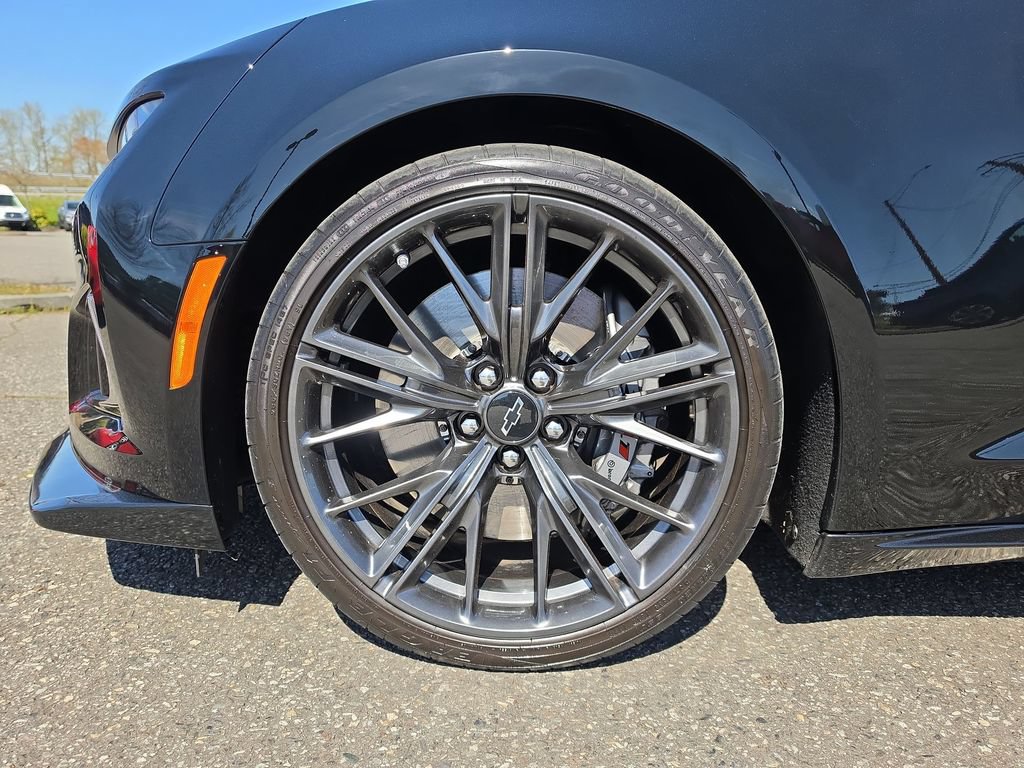 Certified 2021 Chevrolet Camaro ZL1 w/ LPO, ZL1 Protection Package RWD image 38