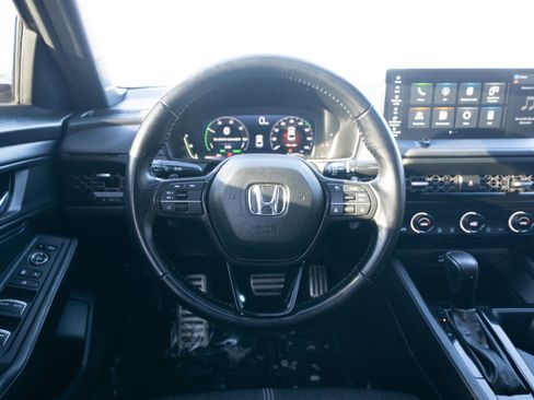 Used 2024 Honda Accord Sport image 21