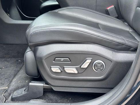 Used 2024 Hyundai Santa Fe Calligraphy FWD image 33