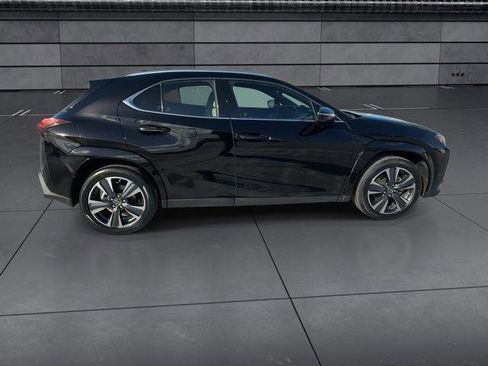 Certified 2023 Lexus UX 250h FWD w/ Accessory Package (Z1) image 9