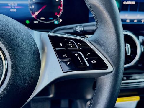 Certified 2026 Mercedes-Benz GLB 250 image 24