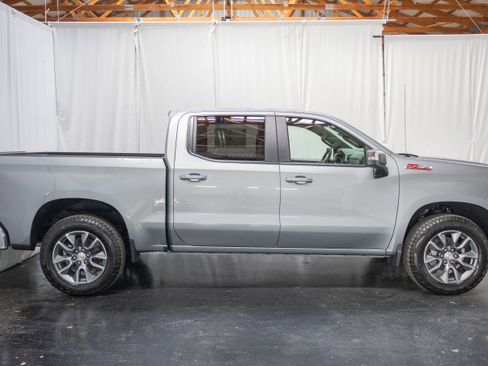 New 2026 Chevrolet Silverado 1500 LT image 7