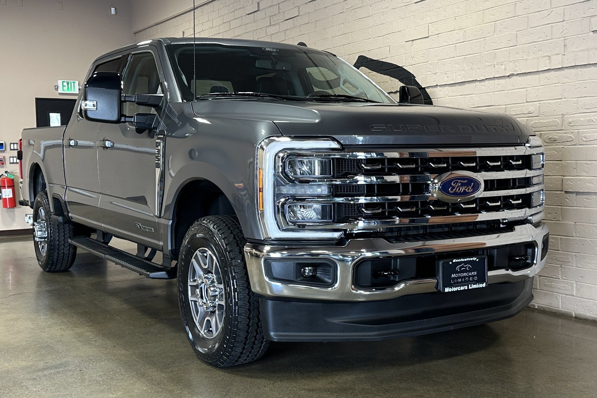 Used 2024 Ford F350 Lariat AWD/4WD image 10