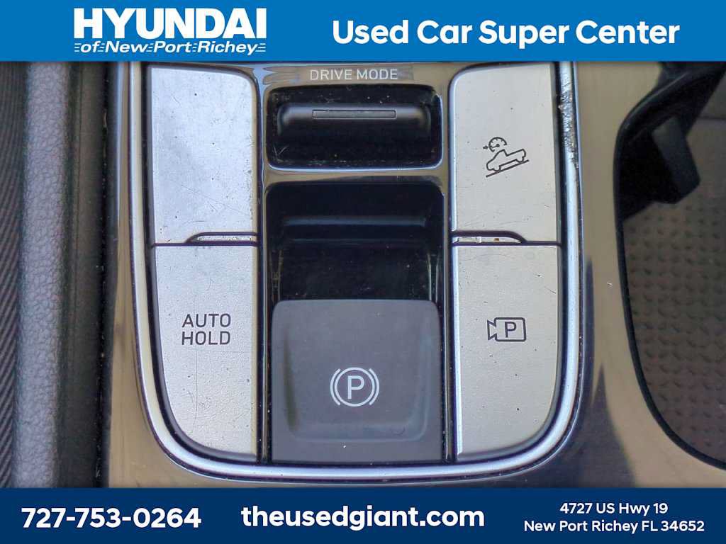 Certified 2024 Hyundai Santa Cruz SE FWD image 22