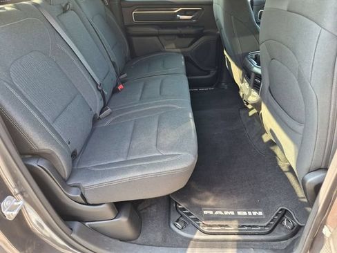 Used 2019 RAM 1500 Big Horn AWD/4WD image 18