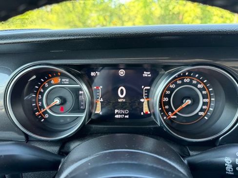 Used 2021 Jeep Wrangler Unlimited Sport AWD/4WD image 24