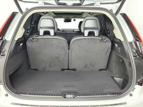 New 2025 Volvo XC90 T8 Ultra w/ Protection Package Premier AWD/4WD image 44