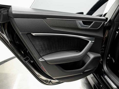 Used 2025 Audi RS 7 performance Sportback AWD/4WD image 45