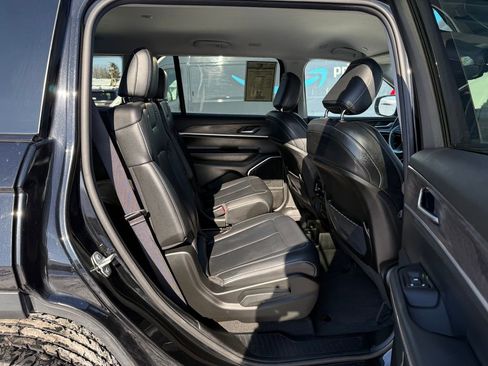 Used 2021 Jeep Grand Cherokee L Limited image 15