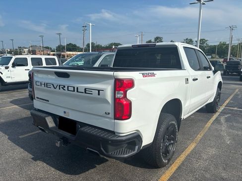 Used 2020 Chevrolet Silverado 1500 LT Trail Boss w/ Convenience Package AWD/4WD image 4