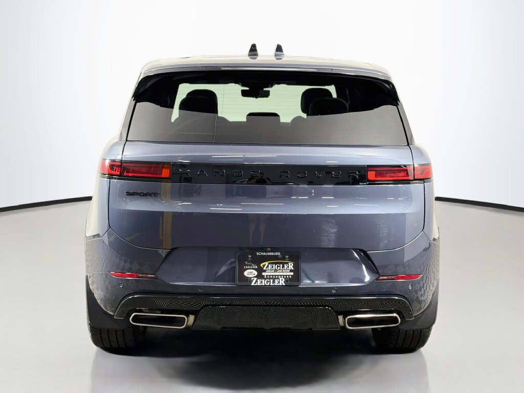Used 2025 Land Rover Range Rover Sport Dynamic SE AWD/4WD image 6