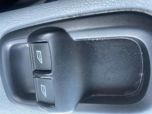 Used 2019 Ford Transit 250 130 Medium Roof image 13