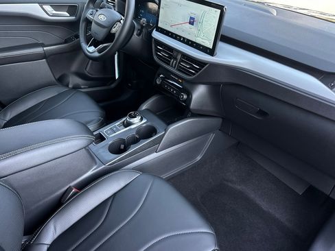 New 2025 Ford Escape Base w/ PHEV Premium Package image 15