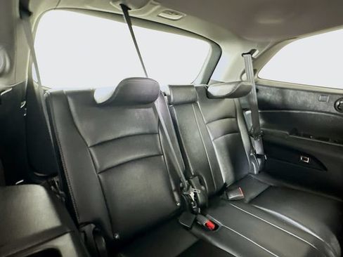 Used 2021 Honda Pilot Touring image 34
