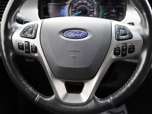 Used 2014 Ford Taurus SHO w/ Equipment Group 401A AWD/4WD image 18