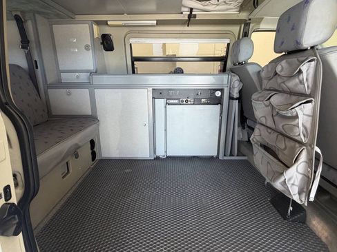 Used 1997 Volkswagen Eurovan Camper FWD image 46