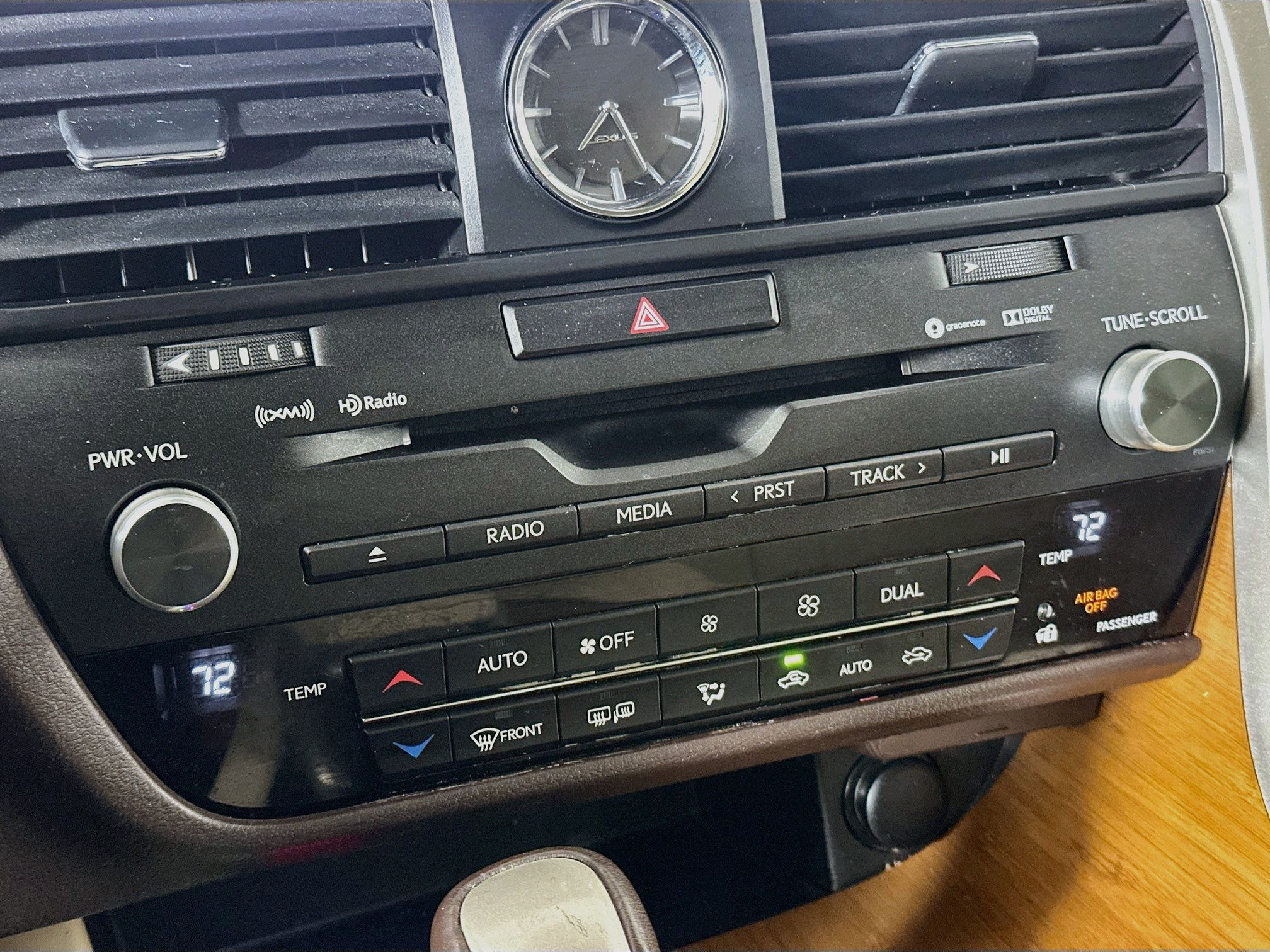Used 2018 Lexus RX 450h AWD w/ Premium Package image 24