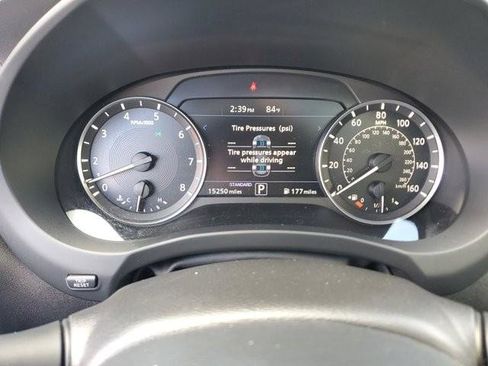 Used 2023 INFINITI QX50 Luxe image 24