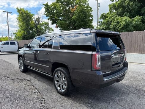 Used 2016 GMC Yukon XL Denali w/ Open Road Package AWD/4WD image 7