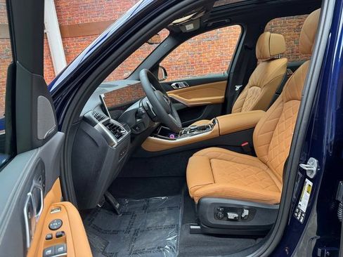 Used 2026 BMW X5 xDrive40i w/ M Sport Package AWD/4WD image 22