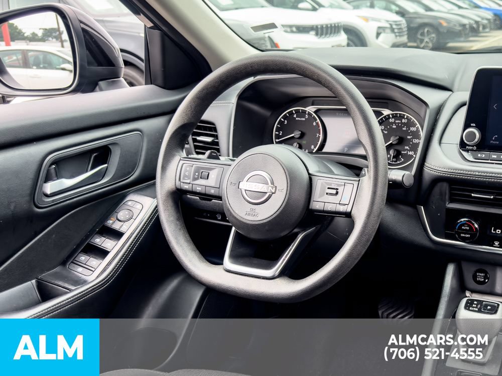 Used 2024 Nissan Rogue SV FWD image 15