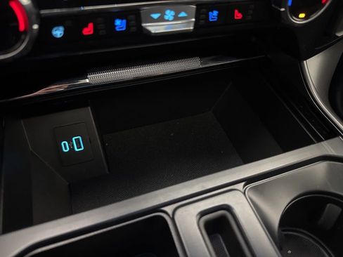 Used 2024 Ford F150 Lariat AWD/4WD image 47