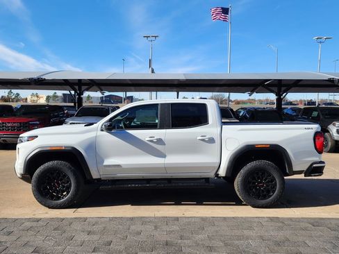 New 2026 GMC Canyon Elevation w/ Convenience Package image 7