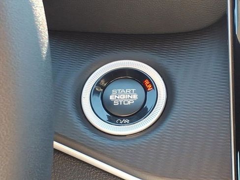 New 2025 Jeep Grand Cherokee Altitude image 10