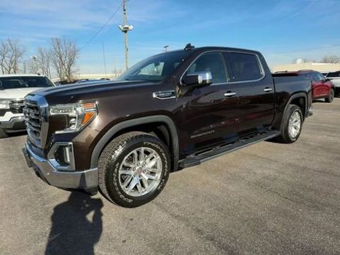 Used 2019 GMC Sierra 1500 SLT w/ SLT Premium Plus Package image 4