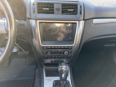 Used 2012 Ford Fusion SEL image 10