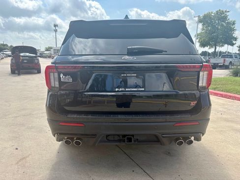 Used 2026 Ford Explorer ST w/ Sun And Sound Package AWD/4WD image 4