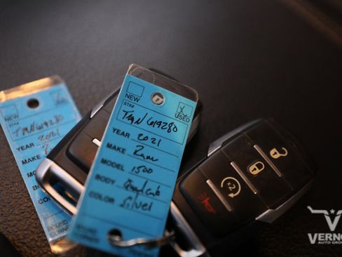 Used 2021 RAM 1500 Big Horn image 12